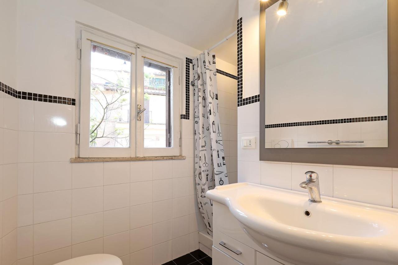 Monserrato Apartment Рим Екстер'єр фото